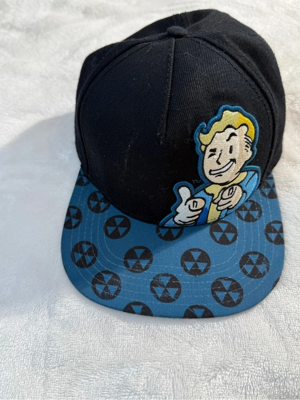 Fallout Vault Boy Snapback Hat Cap Bethesda 2016 Radiation Pattern Brim Black